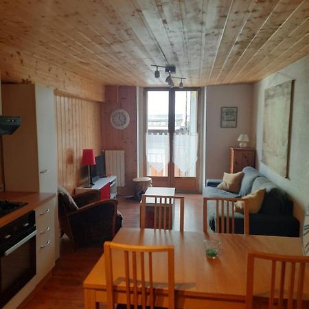 Apartamento Le Cocon Bagnères-de-Luchon Exterior foto